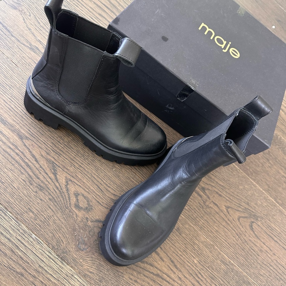 I wore them once, not my size, it’s 39